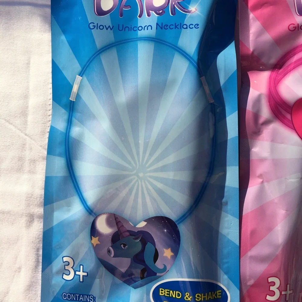NWT UNICORN GLOW WANDS & BRACELETS !! 7 pc